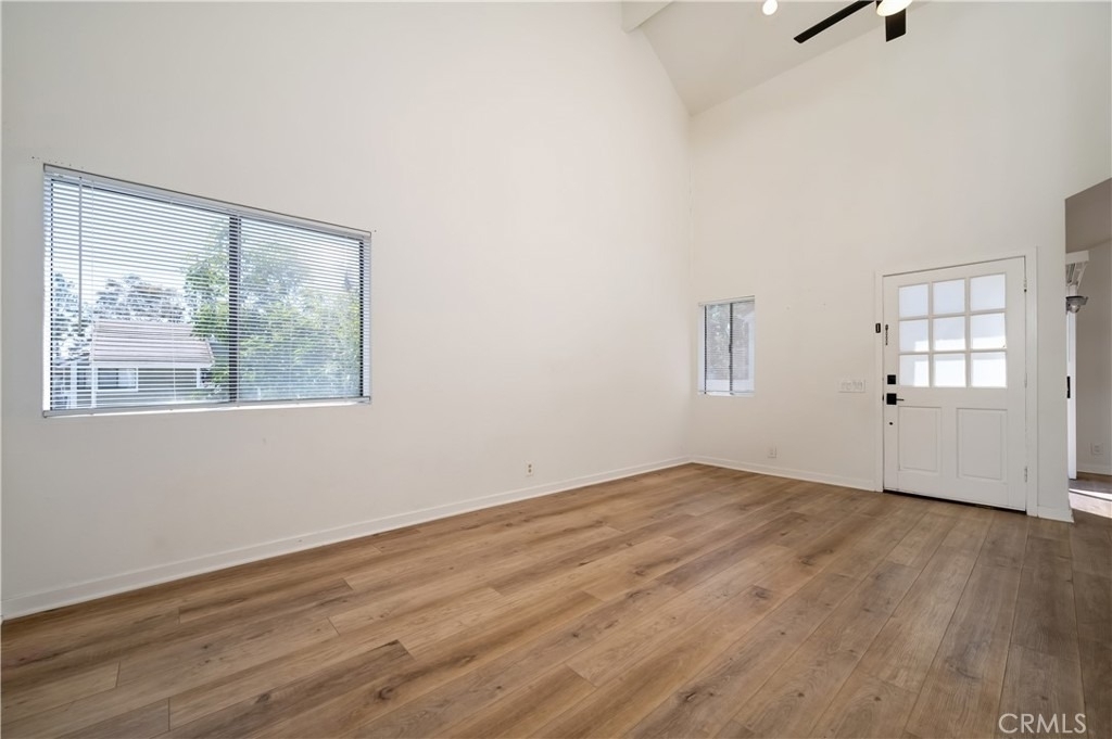 25 Clover Lane - Photo 1