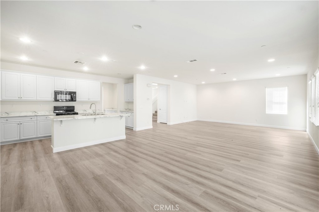 7682 Rotunda Court - Photo 4
