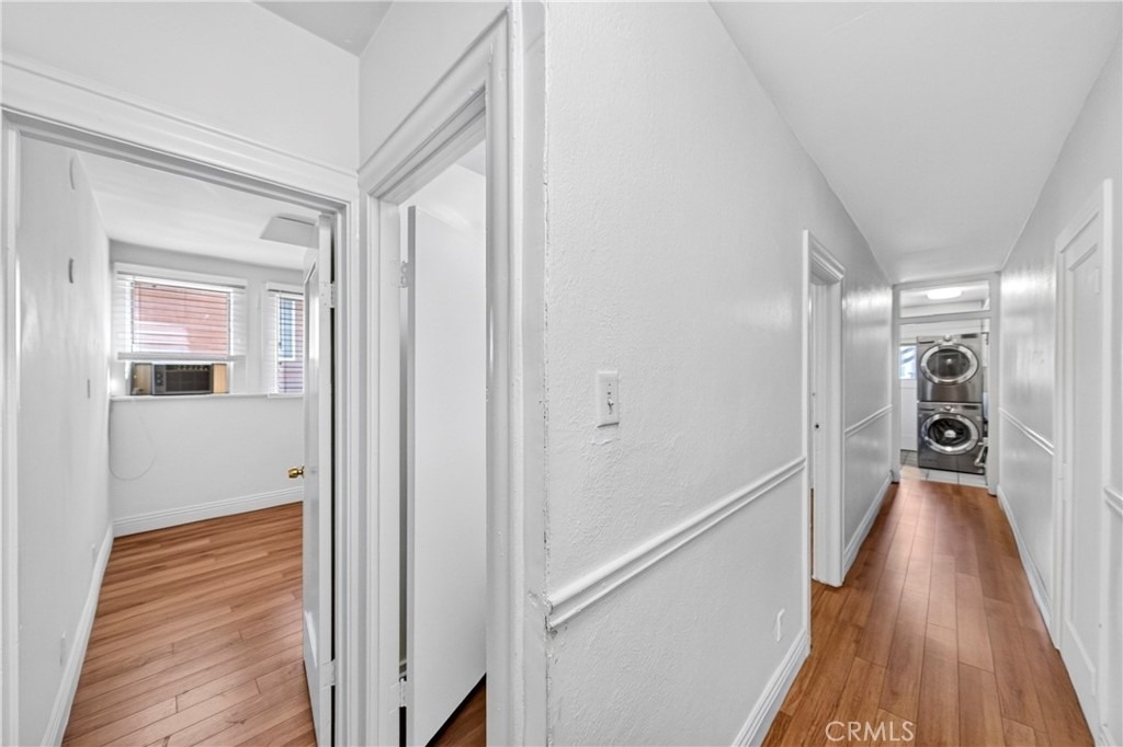 139 S Manhattan - Photo 16
