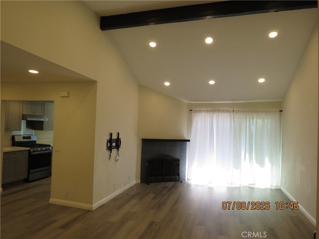 203 Ridge Terrace - Photo 2