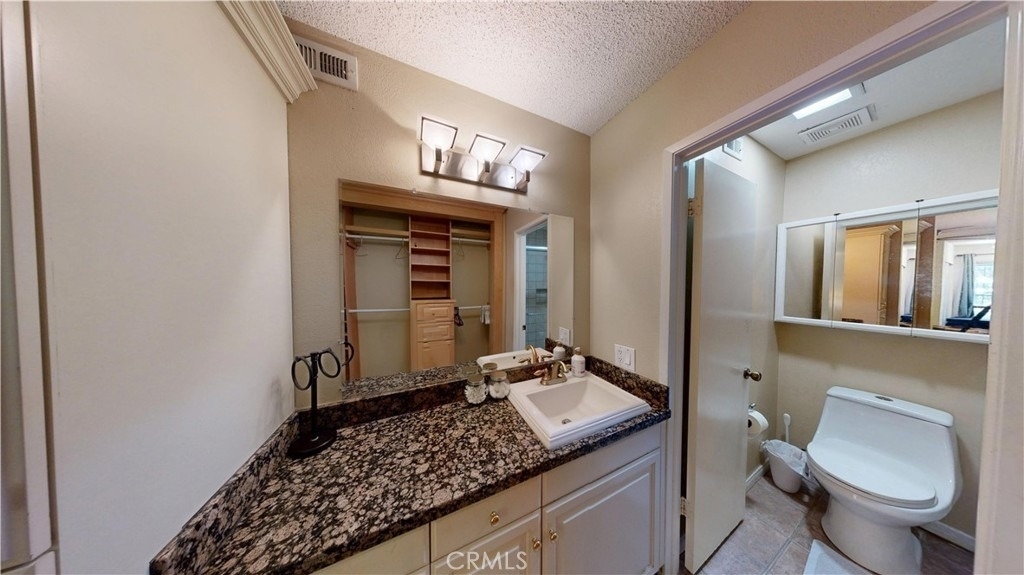 5205 E Waverly Drive - Photo 11