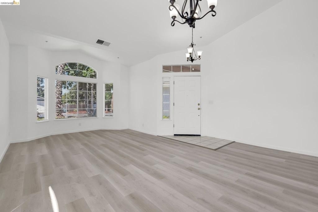 3427 Sanford Street - Photo 9
