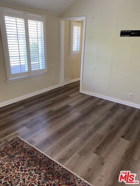 725 S Lorraine Boulevard - Photo 3