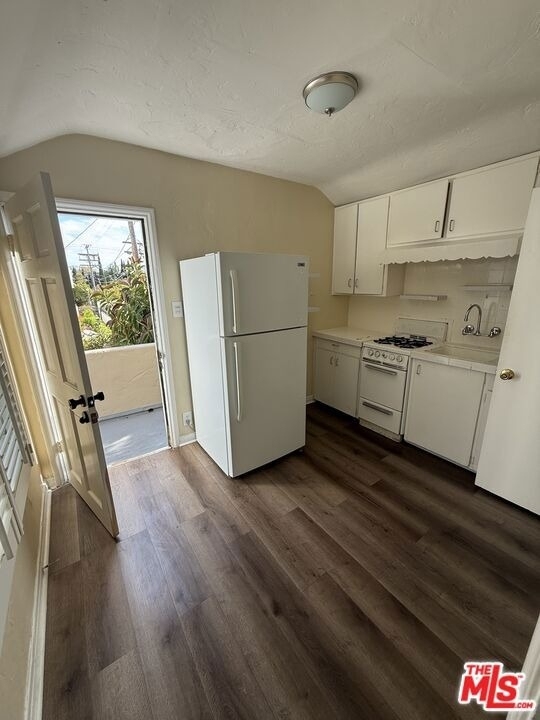 725 S Lorraine Boulevard - Photo 6
