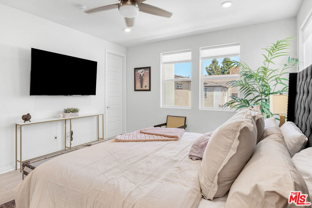 768 Daniel Freeman Circle - Photo 13