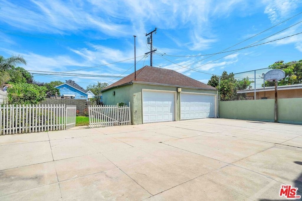 3439 W 84th Place - Photo 23