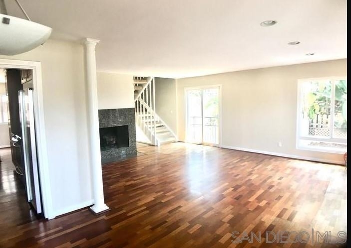 223 10th Street - Photo 2