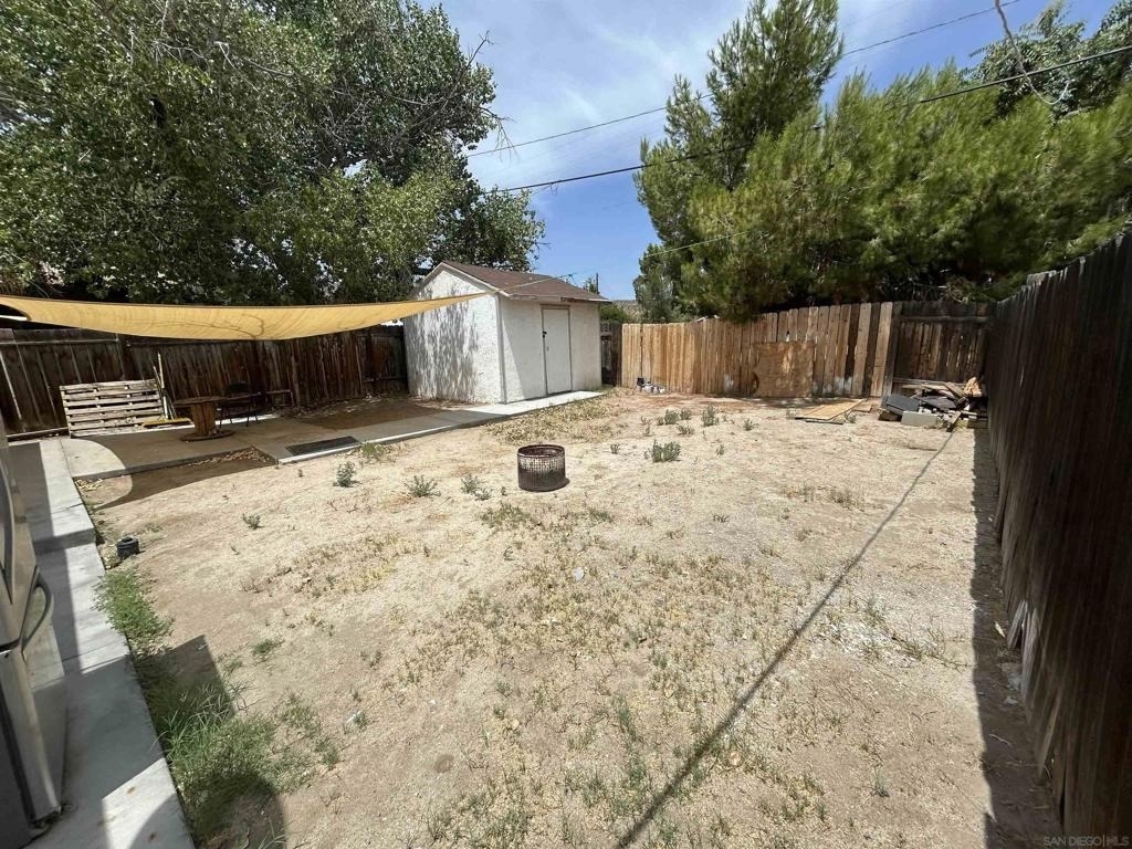 44660 Holtville Avenue - Photo 15
