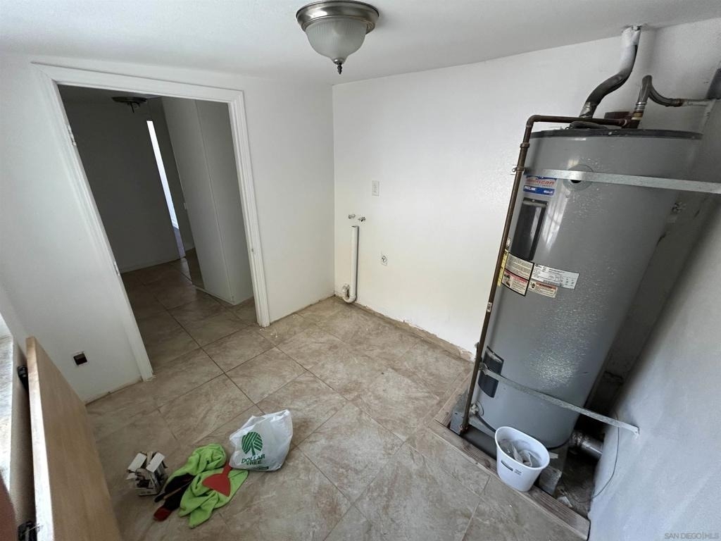 44660 Holtville Avenue - Photo 9
