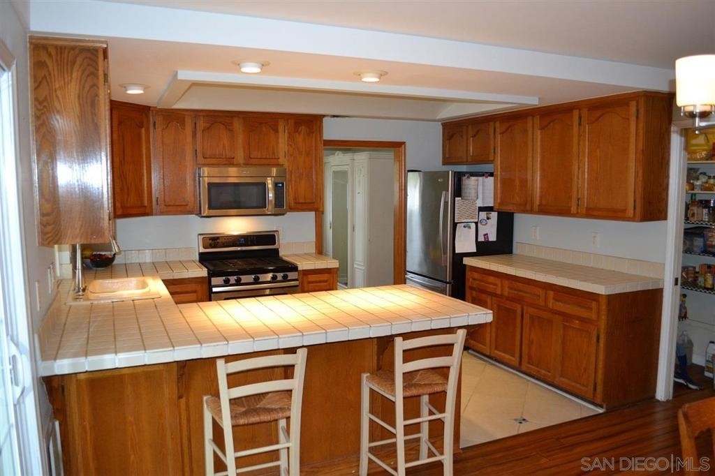 1260 Connecticut St. - Photo 5