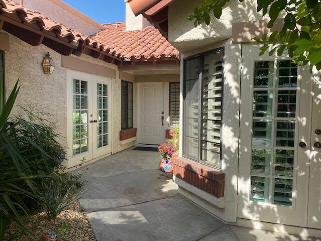 107 Avellino Circle - Photo 1