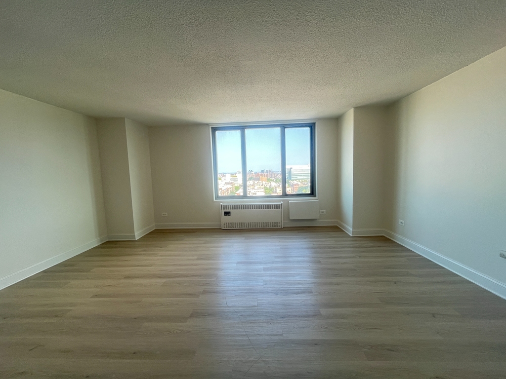 3333 Broadway - Photo 0