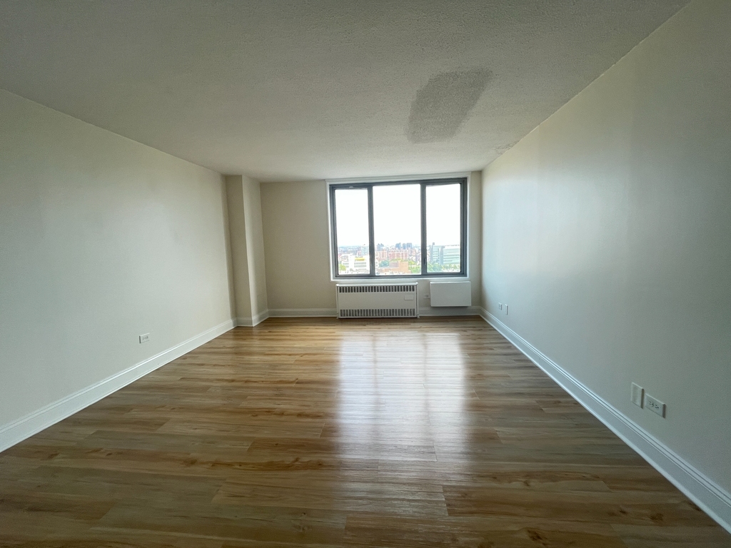 3333 Broadway - Photo 0