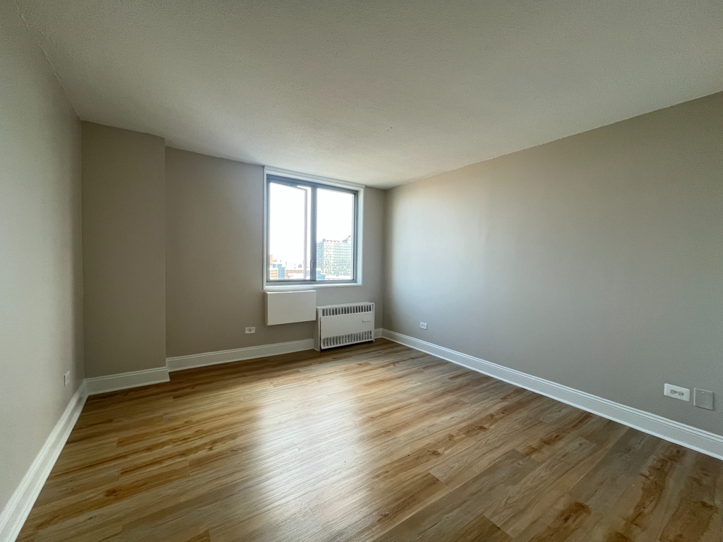 3333 Broadway - Photo 1
