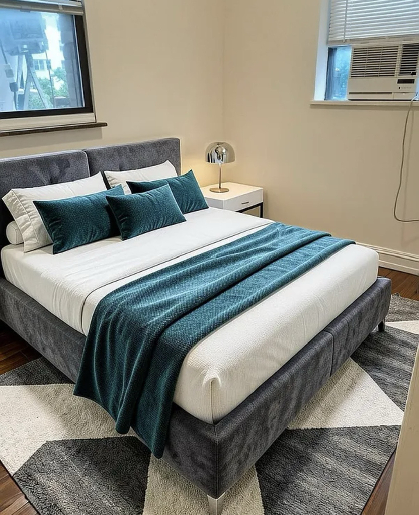 235 East 46th Street - Photo 4