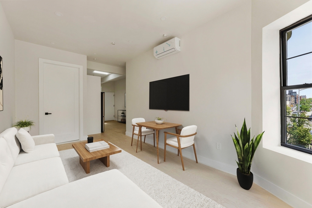 2111 Regent Place #2F - Photo 1