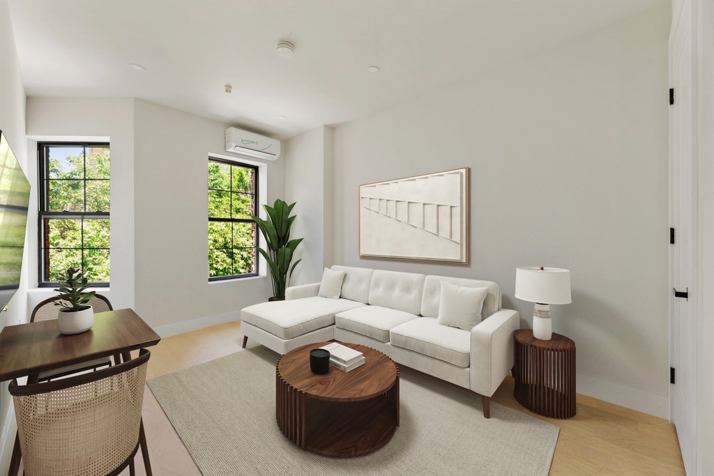 2111 Regent Place #2R - Photo 0