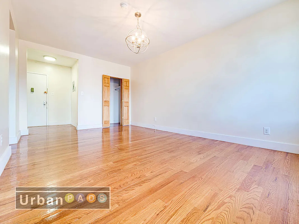 62 Clarkson Avenue - Photo 1