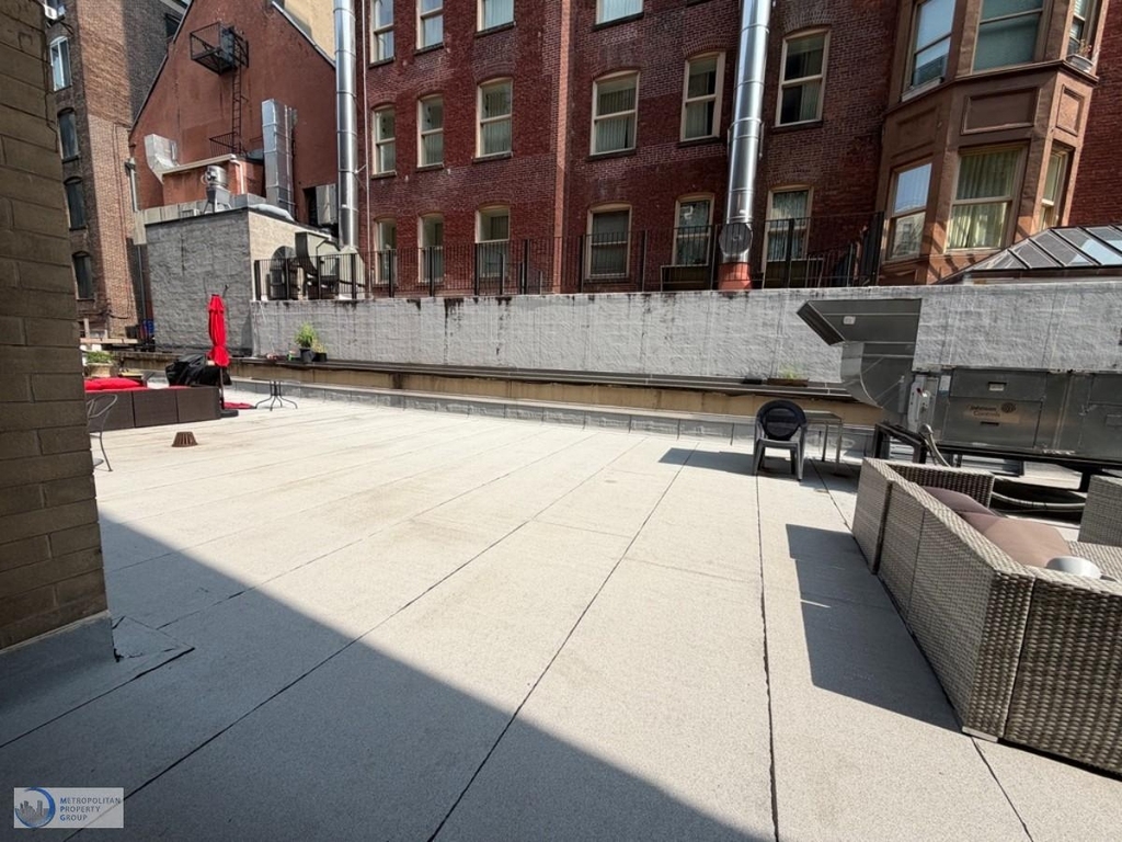 W 22nd St. - Photo 6
