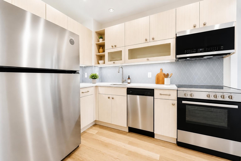 524 West 134th St - Photo 3