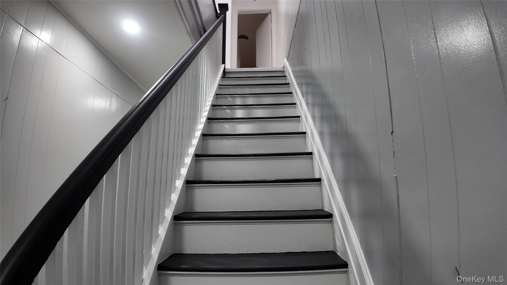 10716 112th Street - Photo 1