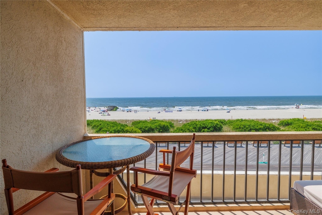 360 Shore Road - Photo 9