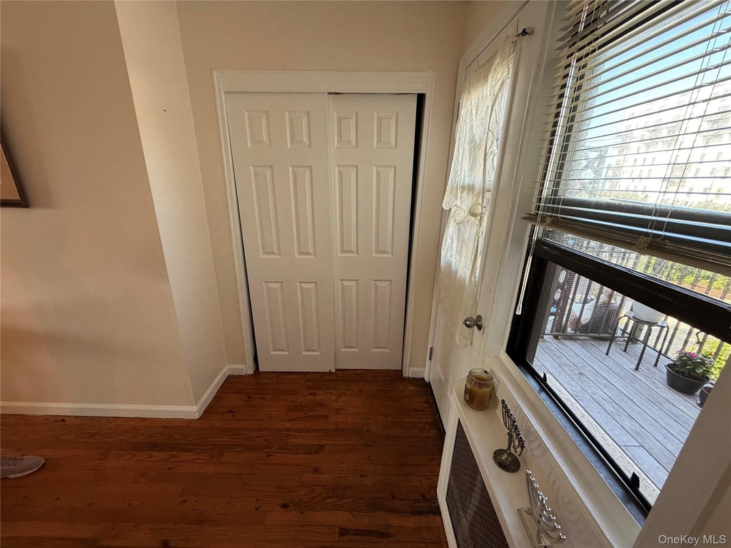 65 W Broadway - Photo 12