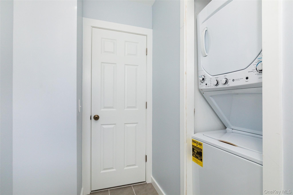 68 Clark Street - Photo 9