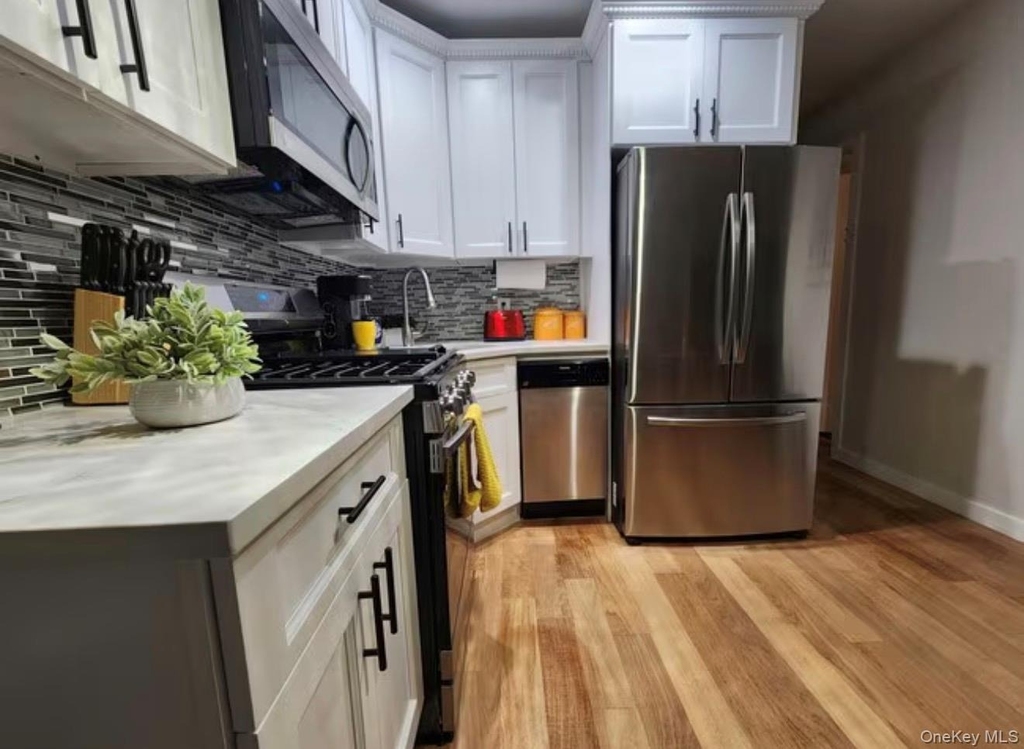 119-22 190th Street - Photo 8