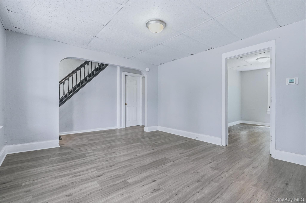 70 Van Deusen Street - Photo 5