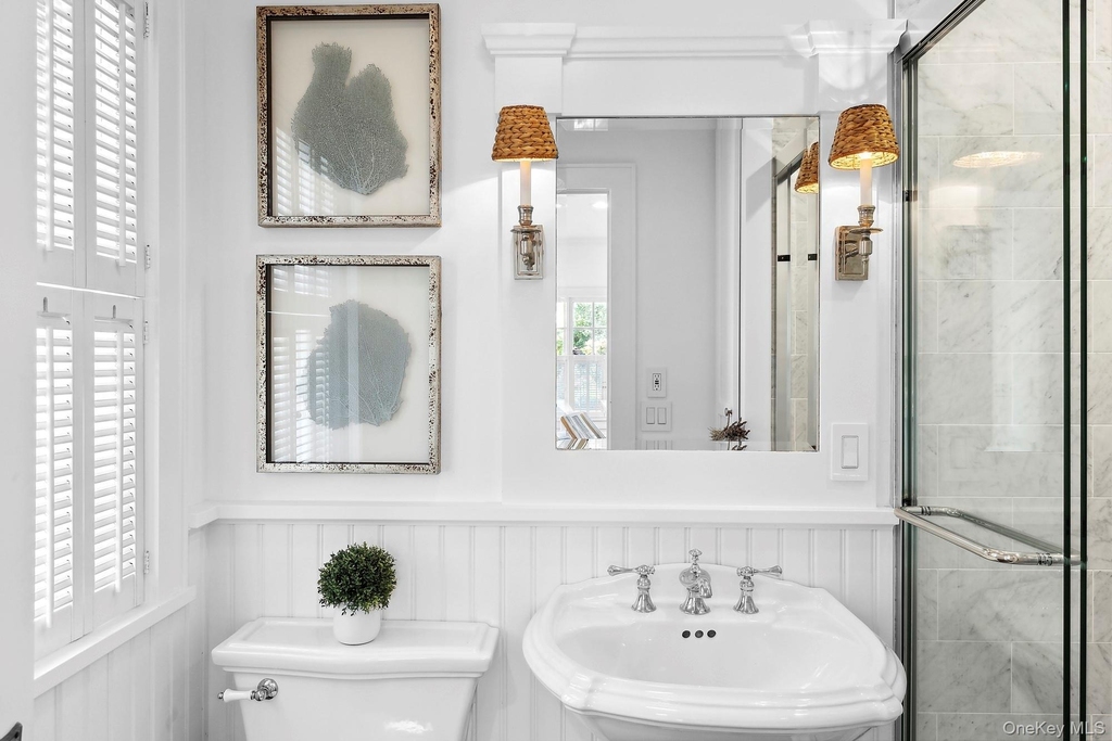 1 Bishop Avenue - Photo 7
