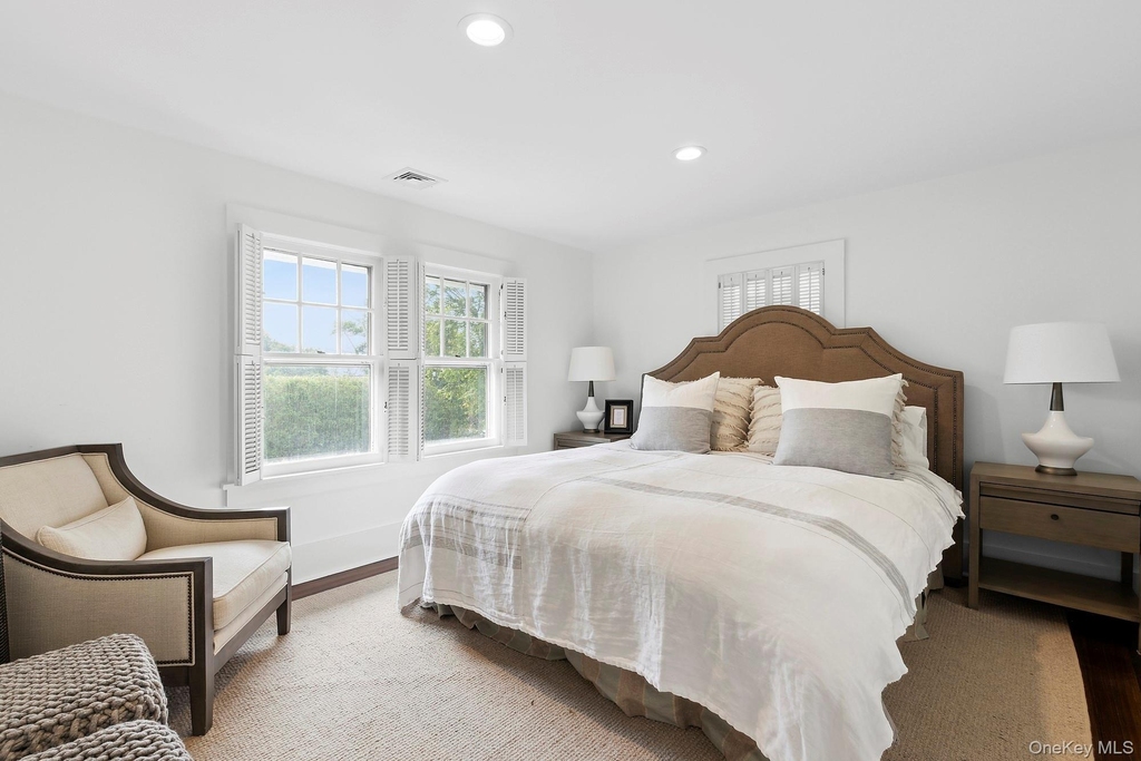1 Bishop Avenue - Photo 11