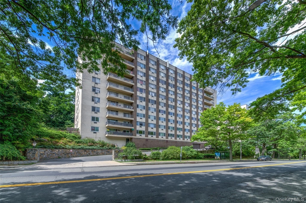 125 Lake Street - Photo 0