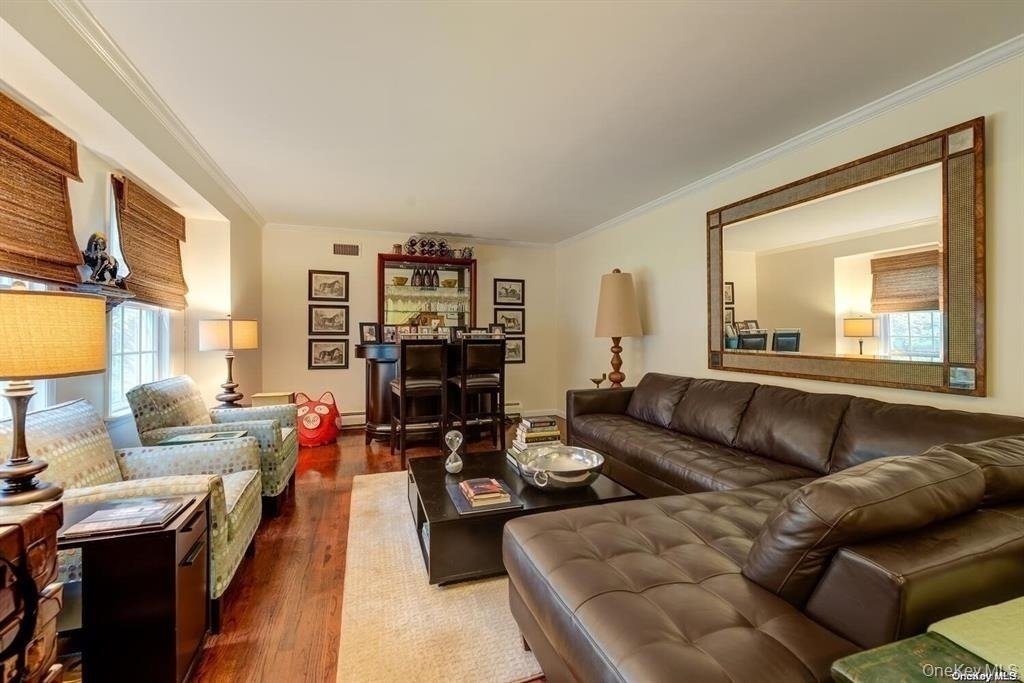 174 Lodge Avenue - Photo 2