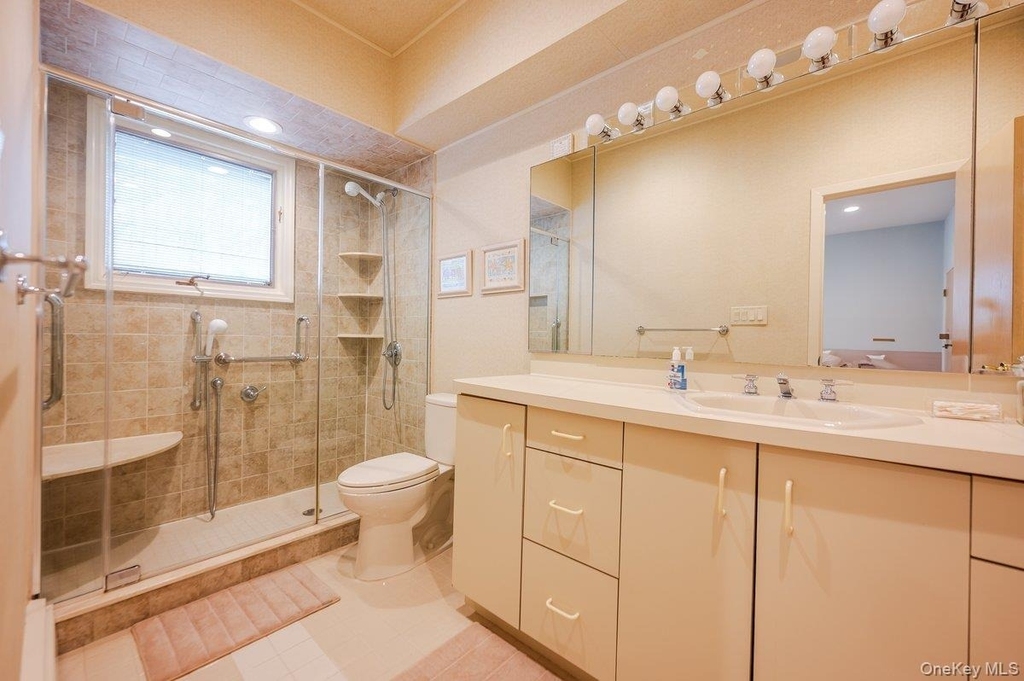 40 Cayuga Avenue - Photo 28