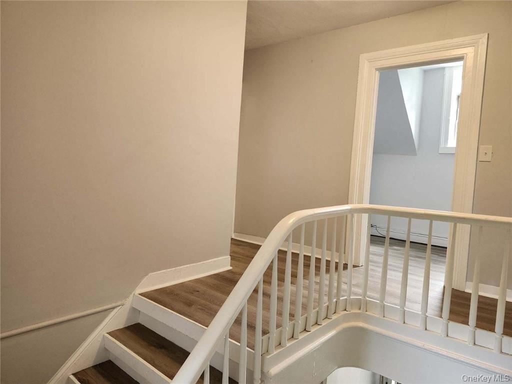 165 S Cross Road - Photo 2