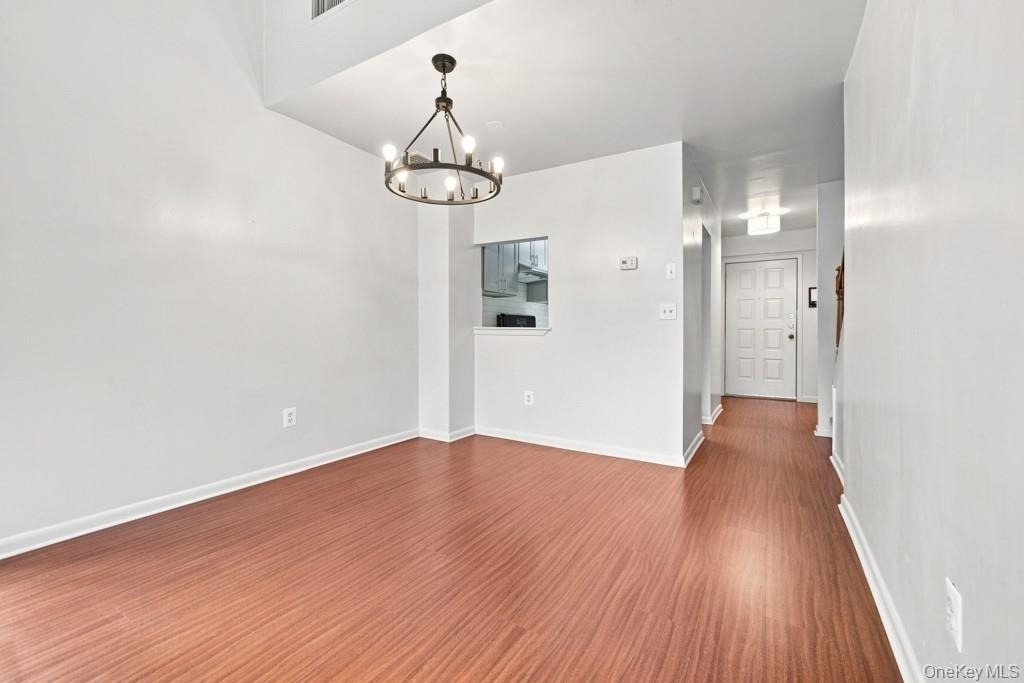 352 N Greeley Avenue - Photo 10