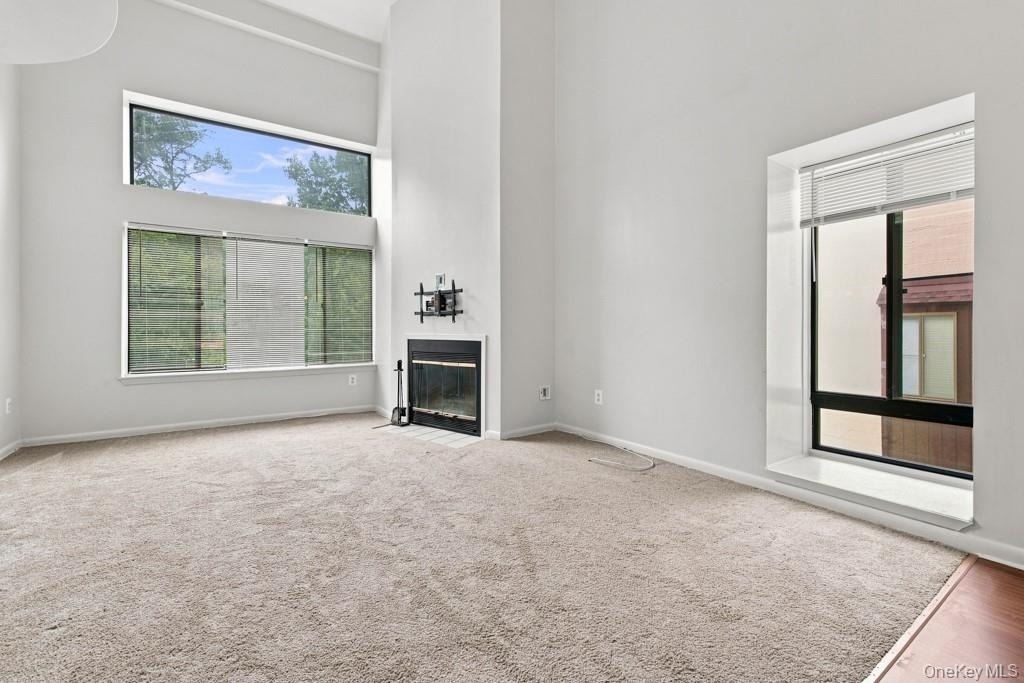 352 N Greeley Avenue - Photo 5