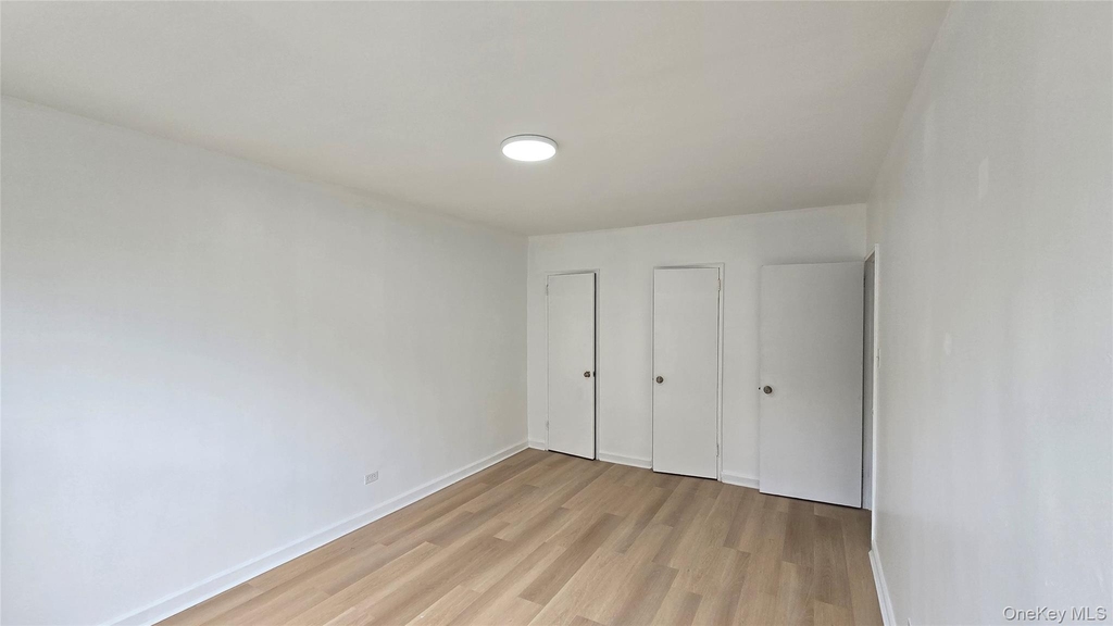 141-60 84th Road - Photo 9
