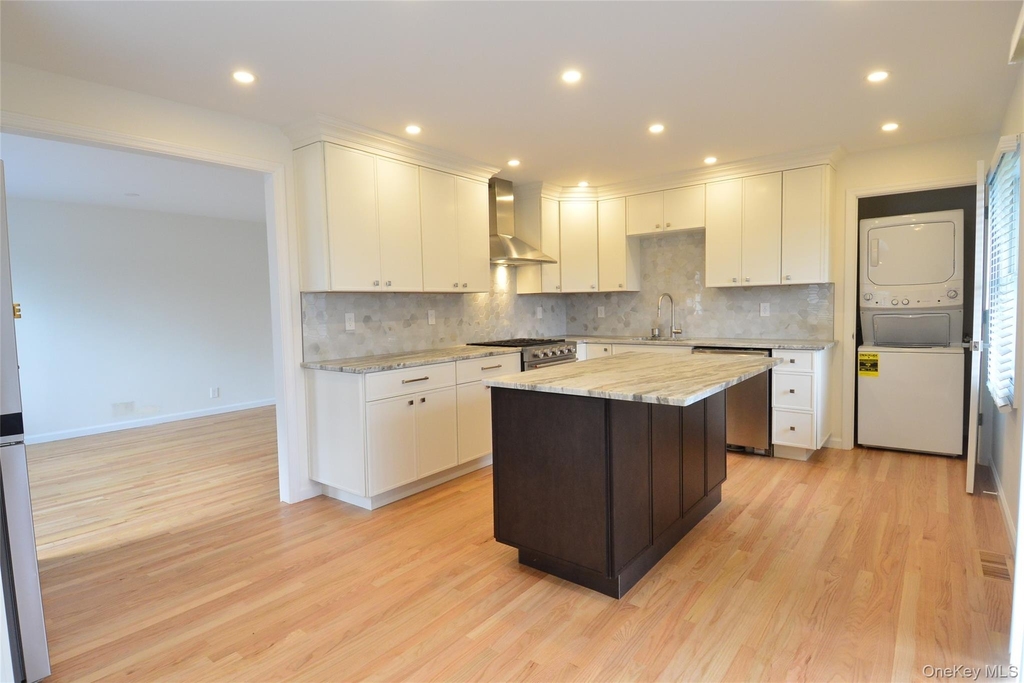 33 Terrace Place - Photo 0