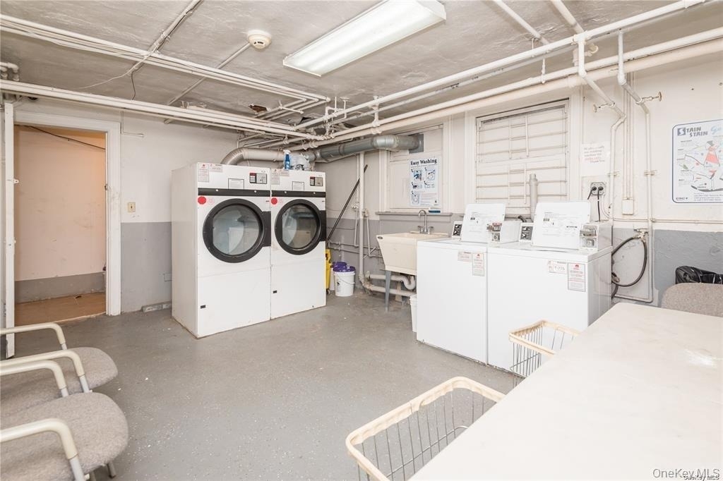 7 Bond Street - Photo 10