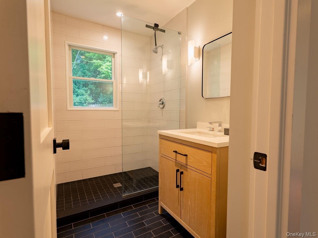 23 Salem Road - Photo 5
