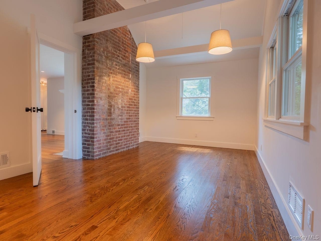 23 Salem Road - Photo 6