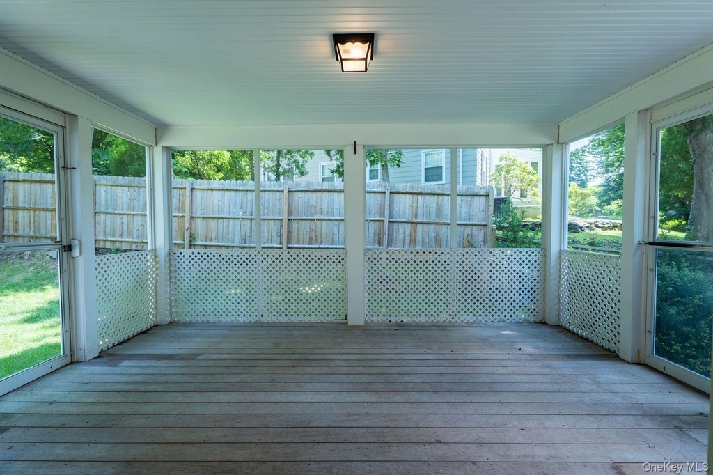 23 Salem Road - Photo 4
