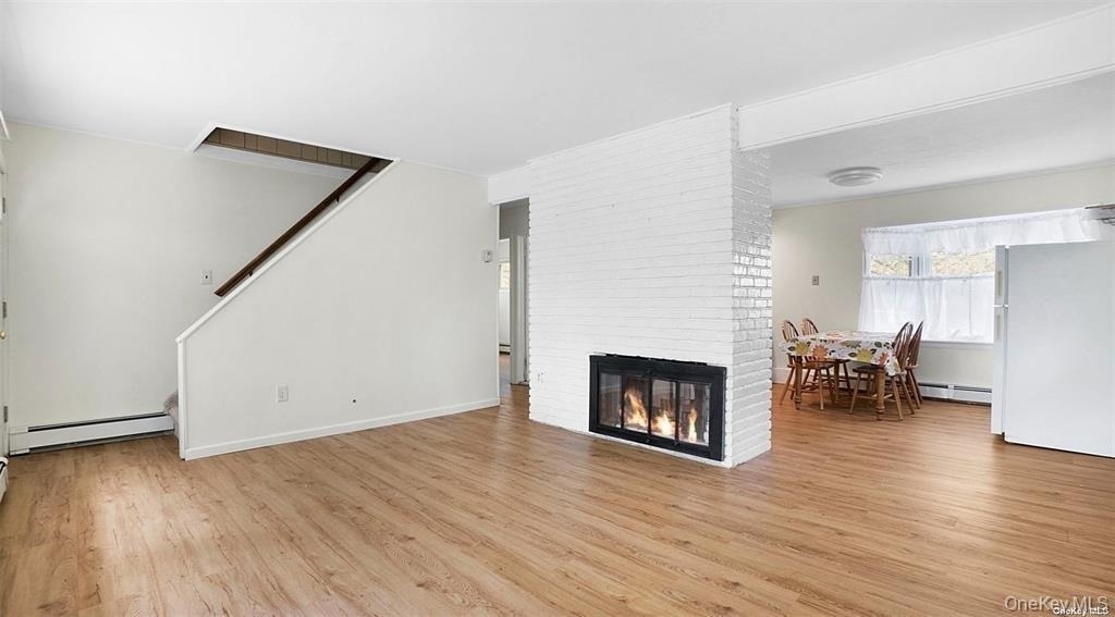 26 Carriage Lane - Photo 3