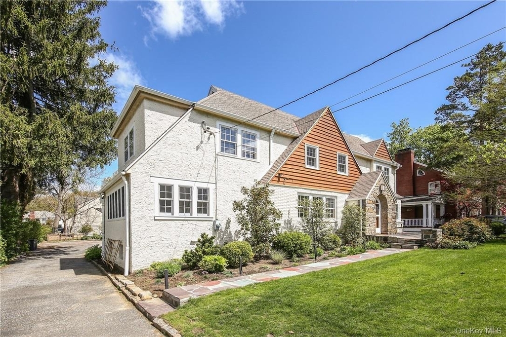 26 Earlwoode Drive - Photo 18