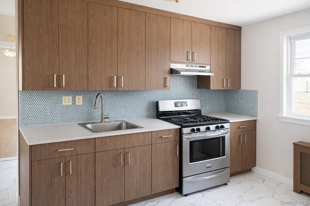 6955 78th Street - Photo 0