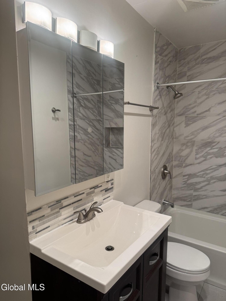 33-35 Third Street - Photo 14
