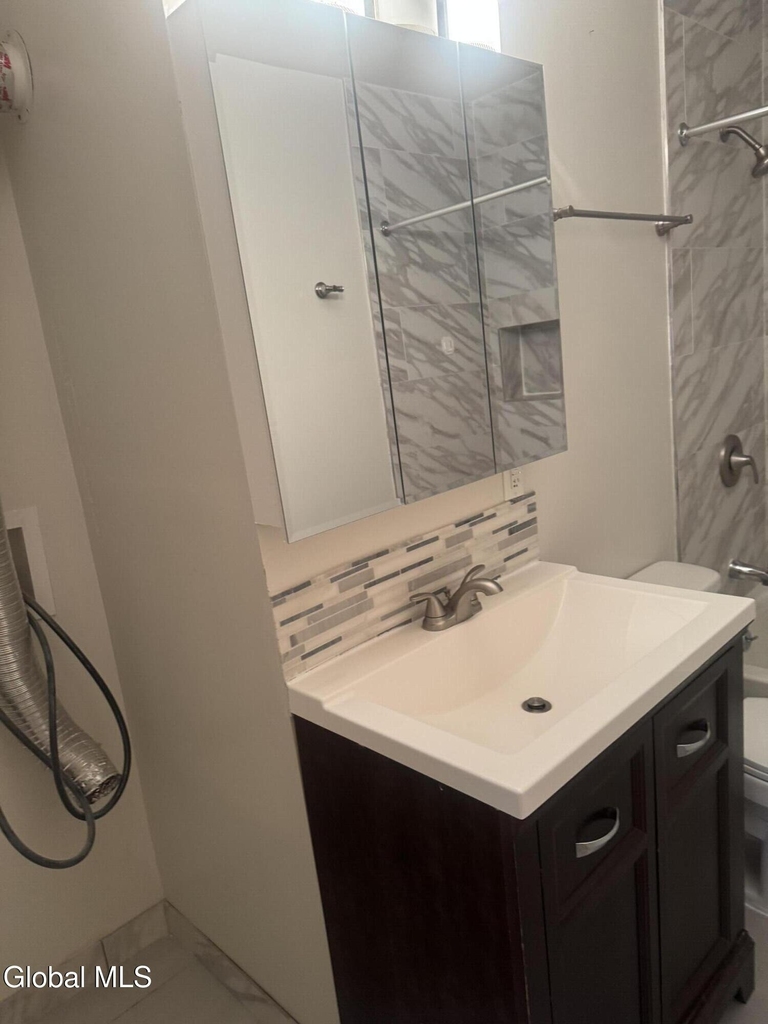33-35 Third Street - Photo 13