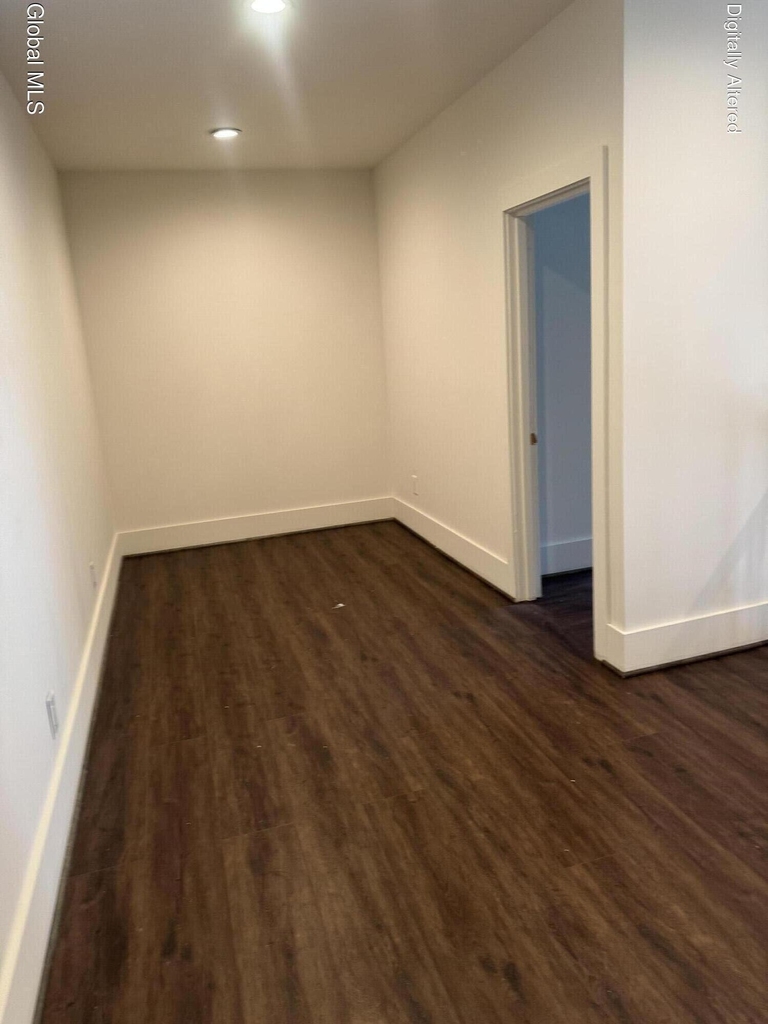 33-35 Third Street - Photo 7